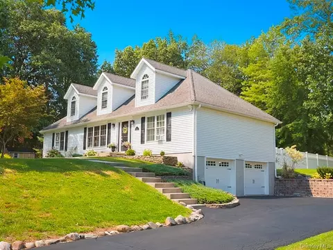 Exterior - 2 Panther Ln, Shawangunk, NY 12589 photo 10 of 11