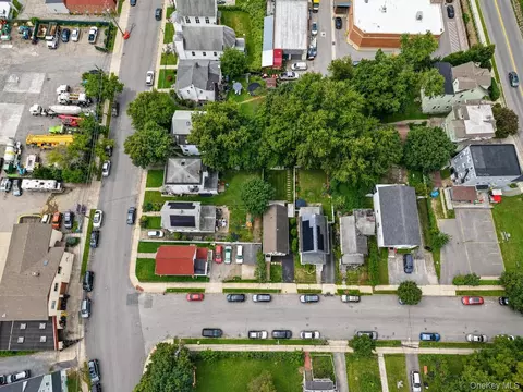 View/Area - 10 Field St, Peekskill, NY 10566 photo 2 of 2