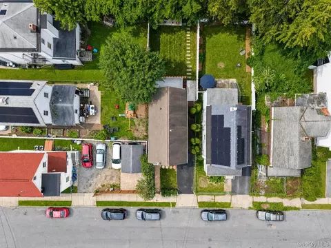 View/Area - 10 Field St, Peekskill, NY 10566 photo 1 of 2