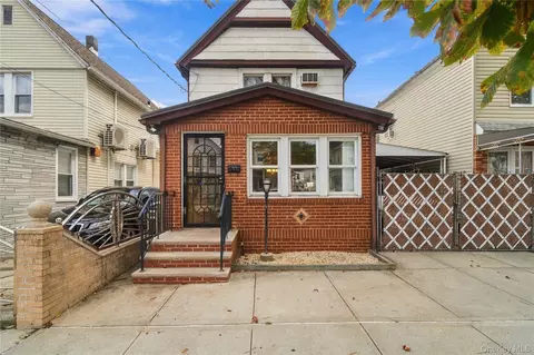 9413 108th St, South Richmond Hill, NY 11419