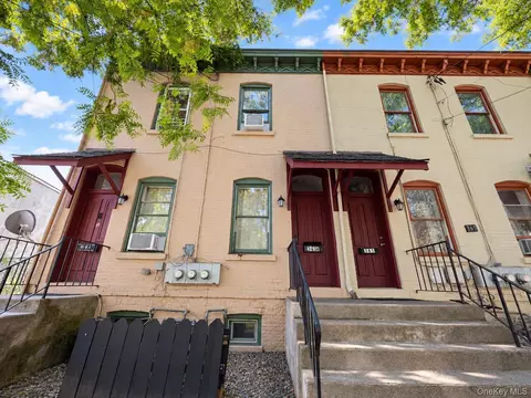 363 Liberty St, Newburgh, NY 12550