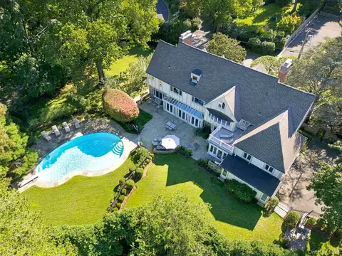 View/Area - 69 Rye Rd, Rye, NY 10580 photo 2 of 3