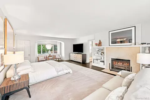 Bedroom - 69 Rye Rd, Rye, NY 10580 photo 1 of 4