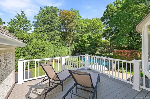Exterior - 69 Rye Rd, Rye, NY 10580 photo 3 of 4