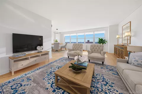 555 Kappock St #25T, New York, NY 10463