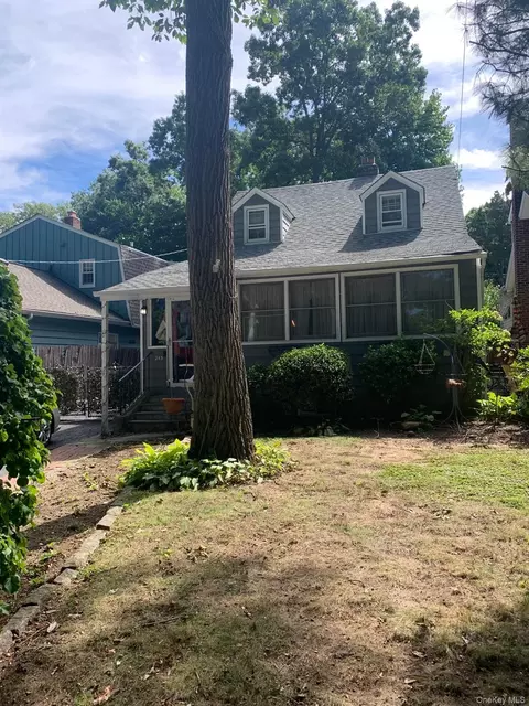 245 Buchanan St, Centerport, NY 11721