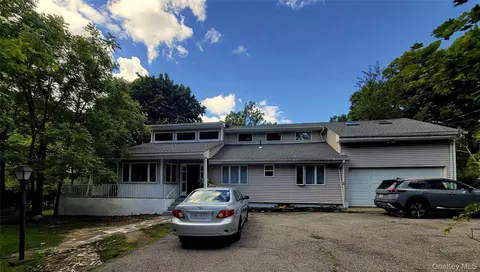 3255 Chelsey St, Yorktown, NY 10547