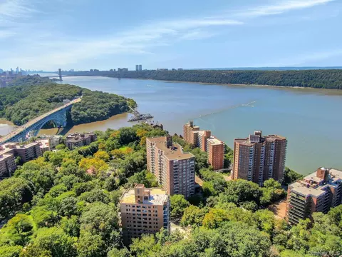 View/Area - 735 Kappock St #8F, New York, NY 10463 photo 4 of 7