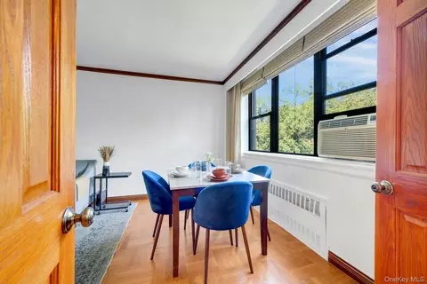 Dining - 735 Kappock St #8F, New York, NY 10463 photo 4 of 4
