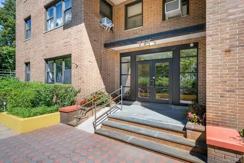 Other - 735 Kappock St #8F, New York, NY 10463 photo 3 of 4