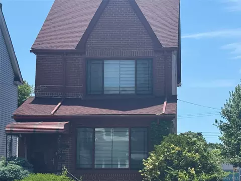 123-02 116 Ave, South Ozone Park, NY 11420
