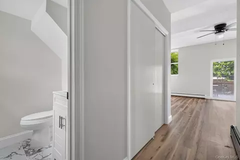 Entry Way - 3 Waterview Est, Peekskill, NY 10566 photo 3 of 3