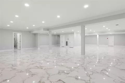 Other - 541 Split Rock Rd, Syosset, NY 11791 photo 4 of 4
