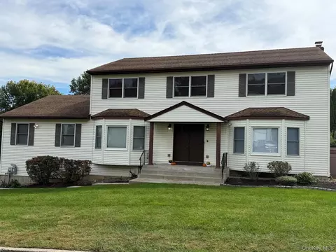56 Gilmore Dr, Stony Point, NY 10980