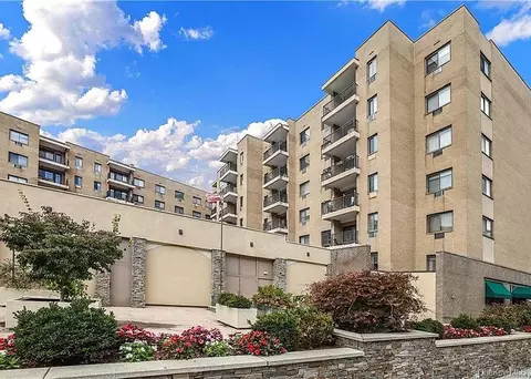 100 E Hartsdale Ave #6GW, Greenburgh, NY 10530