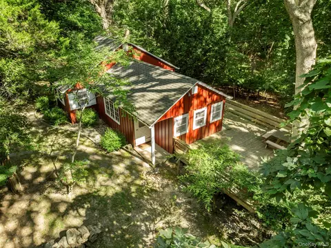 5730 Nassau Point Rd, Cutchogue, NY 11935