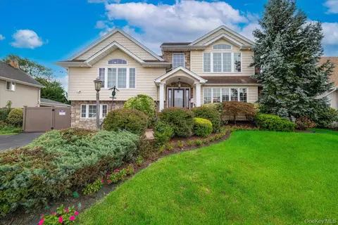 159 Murray Dr, Oceanside, NY 11572
