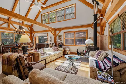 Living - 104 Old Forge Dr, Kent, NY 10512 photo 1 of 4