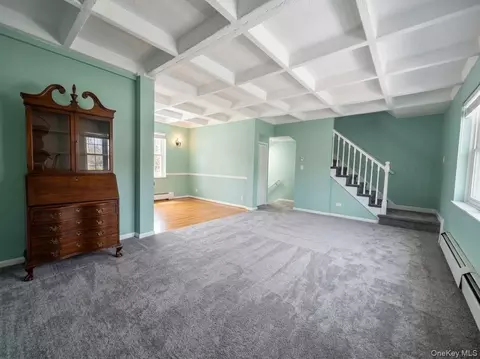 147-28 Charter Rd #33B, Jamaica, NY 11435