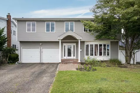 3060 Shore Dr, Merrick, NY 11566