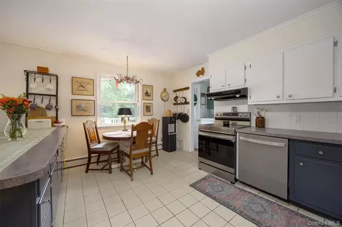 Kitchen - 79 Hapeman Hill Rd, Red Hook, NY 12571 photo 2 of 2