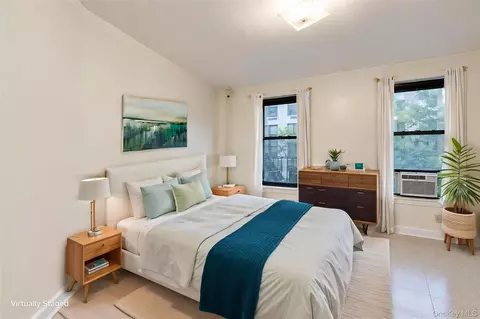 153 W 106th St #3B, New York, NY 10025