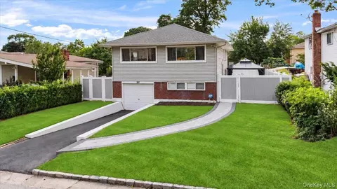 187 Catherine St, North Hempstead, NY 11590