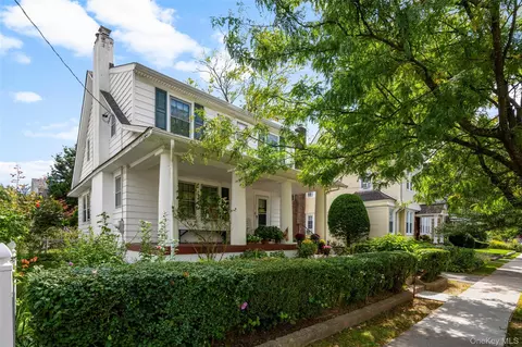 18 Second Ave, Pelham, NY 10803