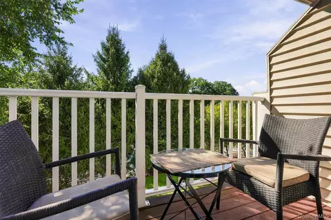 Exterior - 111 Highridge Ct, Peekskill, NY 10566 photo 3 of 8
