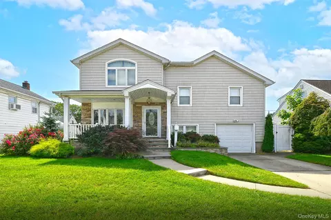 3730 Bernard Dr, Wantagh, NY 11793