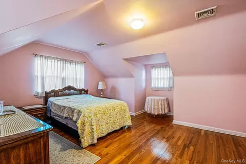 Bedroom - 14-05 156th St, New York, NY 11357 photo 1 of 6