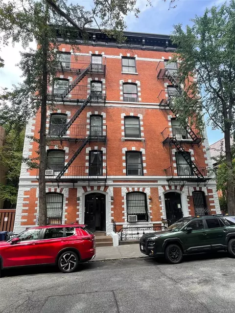 32 Willow Pl #4R & 5R, Brooklyn, NY 11201
