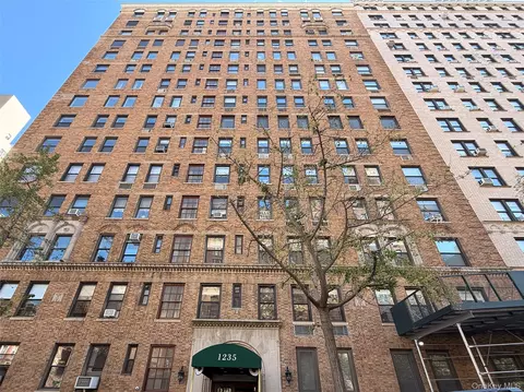 1235 Park Ave #6D, New York, NY 10128