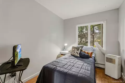 Bedroom - 17 Pemart Ave, Peekskill, NY 10566 photo 7 of 7