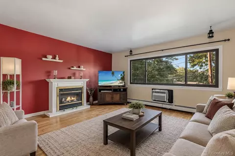 Living - 17 Pemart Ave, Peekskill, NY 10566 photo 1 of 5