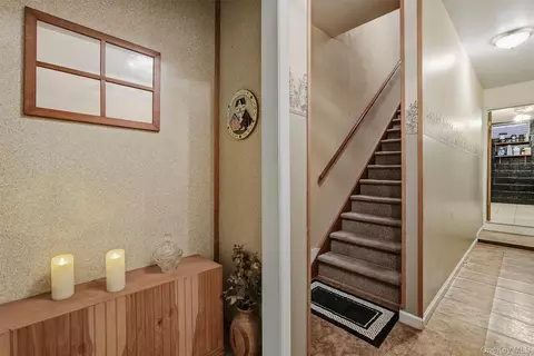 Entry Way - 17 Pemart Ave, Peekskill, NY 10566 photo 6 of 6