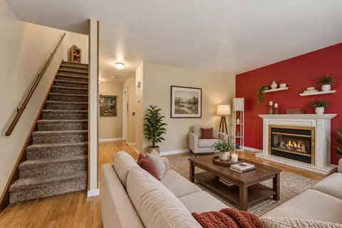 Living - 17 Pemart Ave, Peekskill, NY 10566 photo 4 of 5