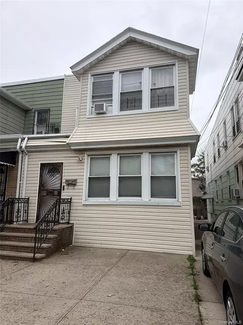 90-08 185 St, New York, NY 11423