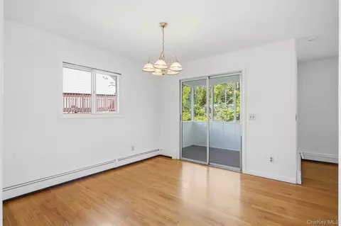 Dining - 19 Miron Dr, Poughkeepsie, NY 12603 photo 2 of 2
