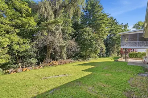 Exterior - 19 Miron Dr, Poughkeepsie, NY 12603 photo 12 of 13