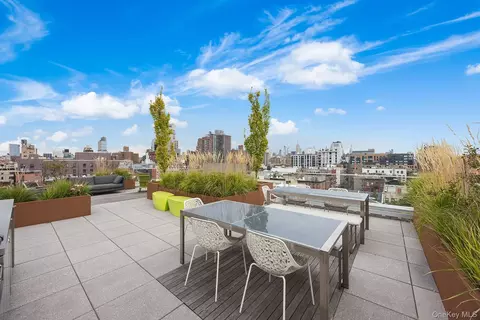 150 Rivington St #4B, New York, NY 10002
