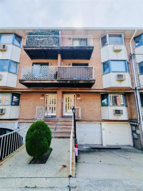 1088 E 73rd St #3C, Brooklyn, NY 11234