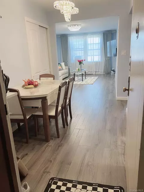 216-10 77th Ave #3-O, New York, NY 11364