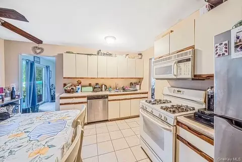 Other - 260 Waverly Ave #72, Patchogue, NY 11772 photo 3 of 3
