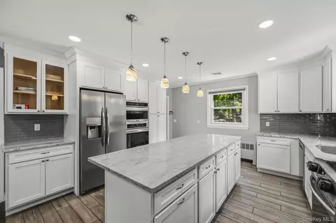 Kitchen - 624 Mt View Rd, Peekskill, NY 10566 photo 1 of 4