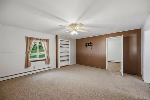 Bedroom - 624 Mt View Rd, Peekskill, NY 10566 photo 4 of 4