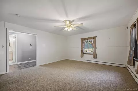 Living - 624 Mt View Rd, Peekskill, NY 10566 photo 4 of 4