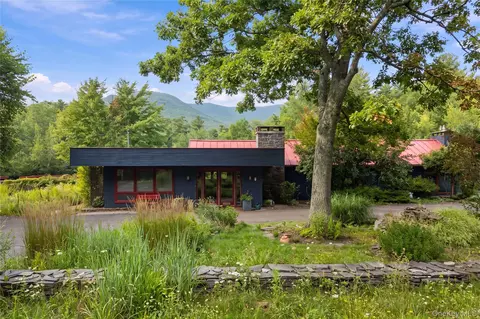 7 Wilber Ln, Woodstock, NY 12498