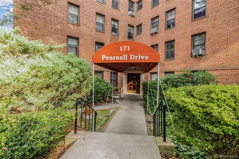 171 Pearsall #3H, Mount Vernon, NY 10552