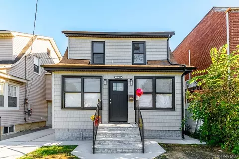19716 Linden Blvd, New York, NY 11412